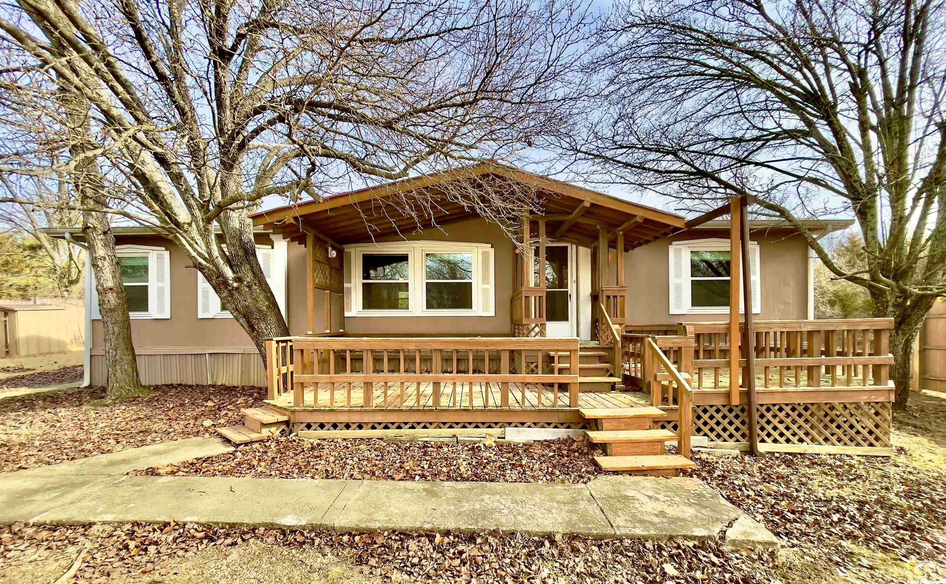 Property Photo:  470 E 2200 Road  KS 66025 