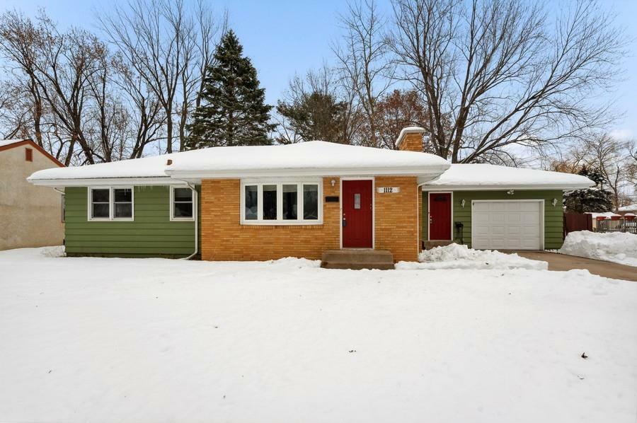 Property Photo:  1112 Laurel Avenue  MN 55071 