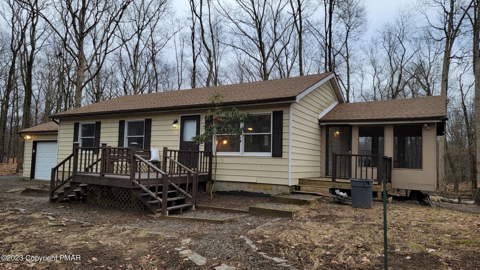 Property Photo:  307 Sunrise Drive  PA 18332 