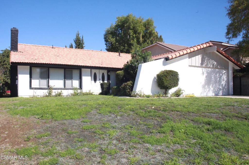 Property Photo: 28829 Barragan Street CA 91301