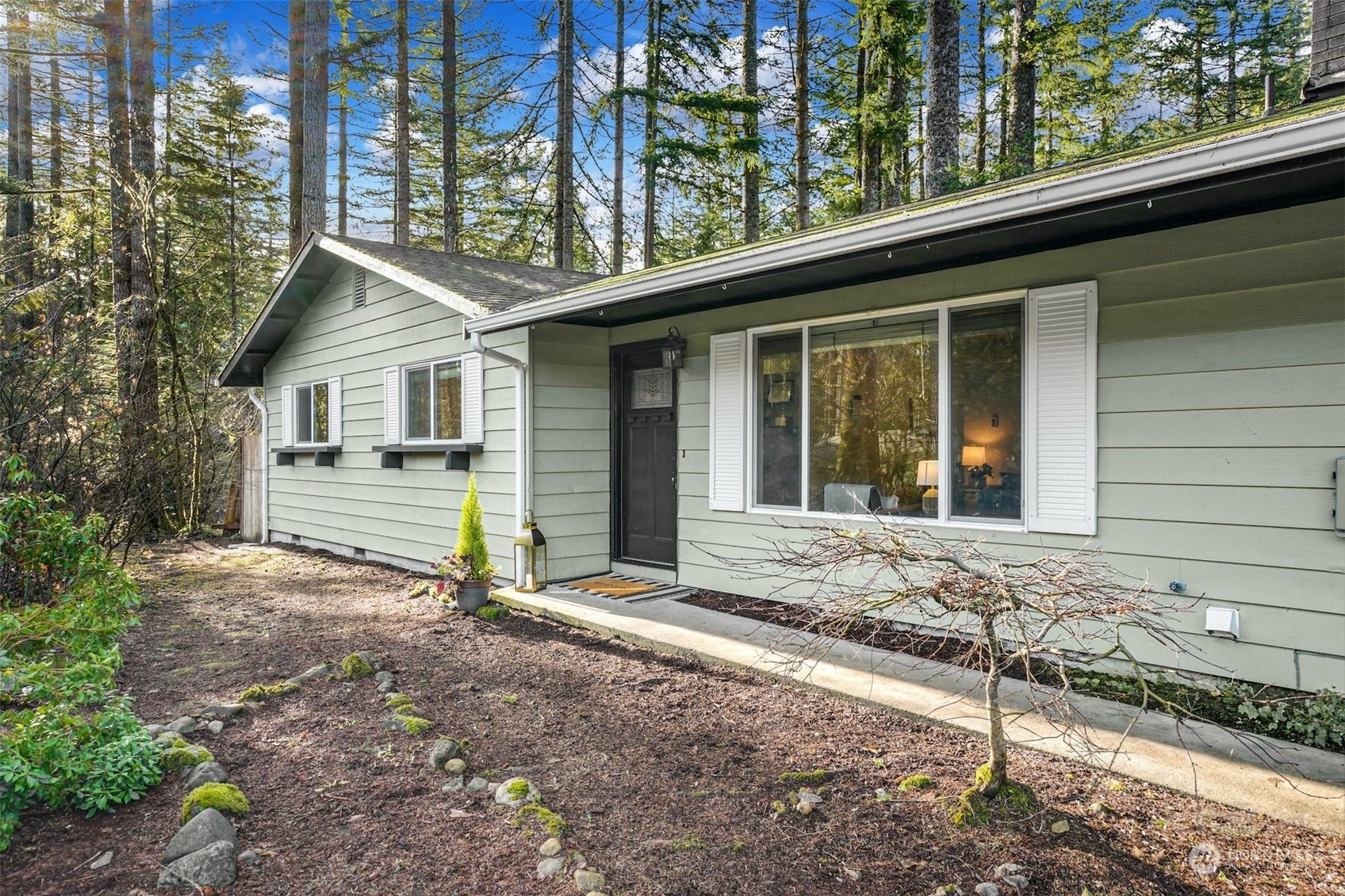 Property Photo:  17252 430th Avenue SE  WA 98045 