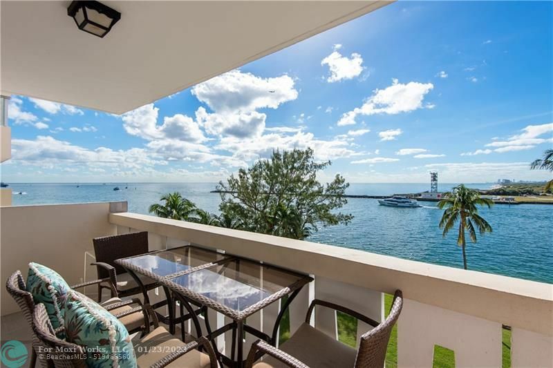 Property Photo: 2100 S Ocean Dr 5L FL 33316