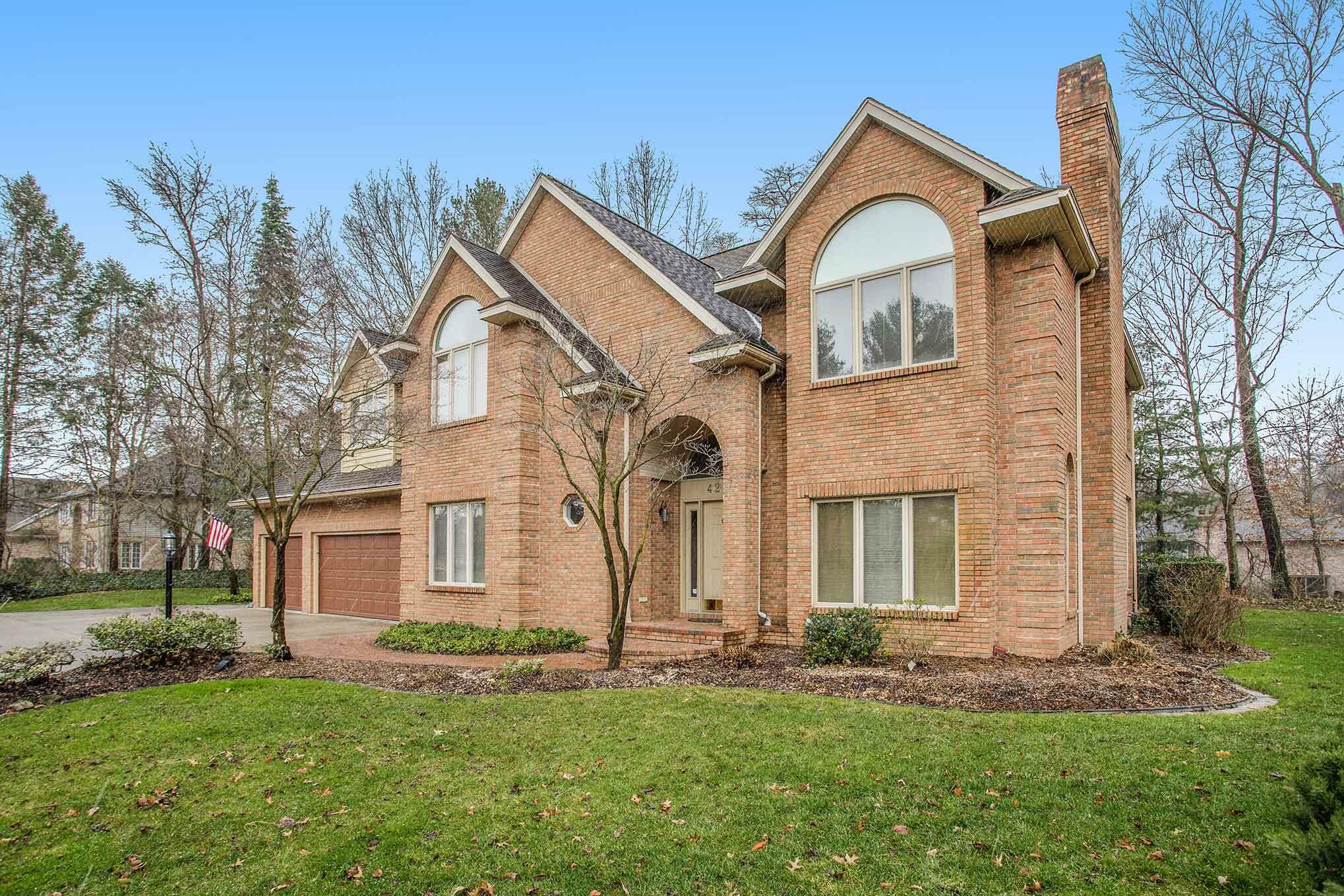 Property Photo:  4290 Sunnymeade Drive  MI 49085 