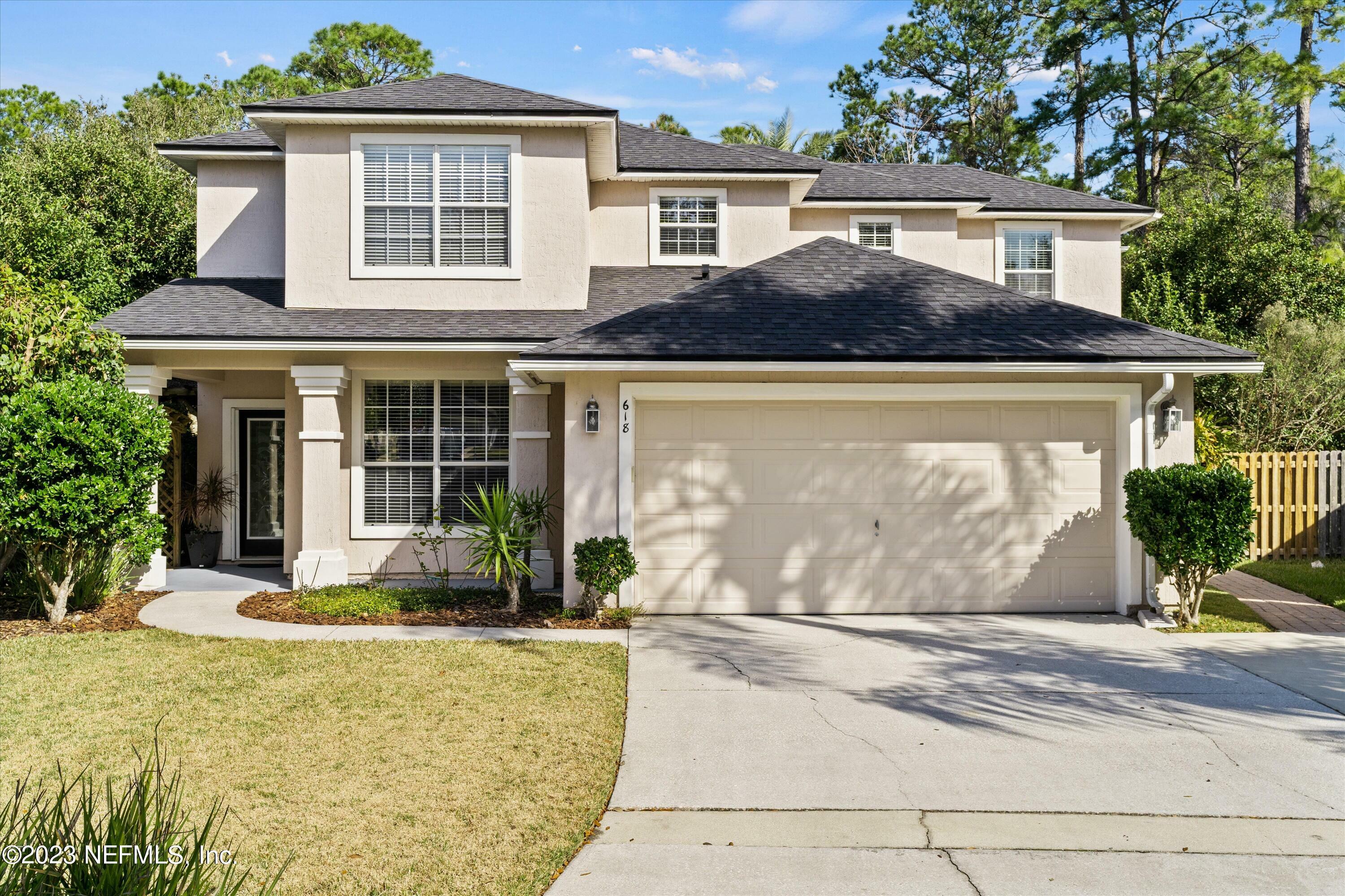 Property Photo:  618 Racoon Court  FL 32259 