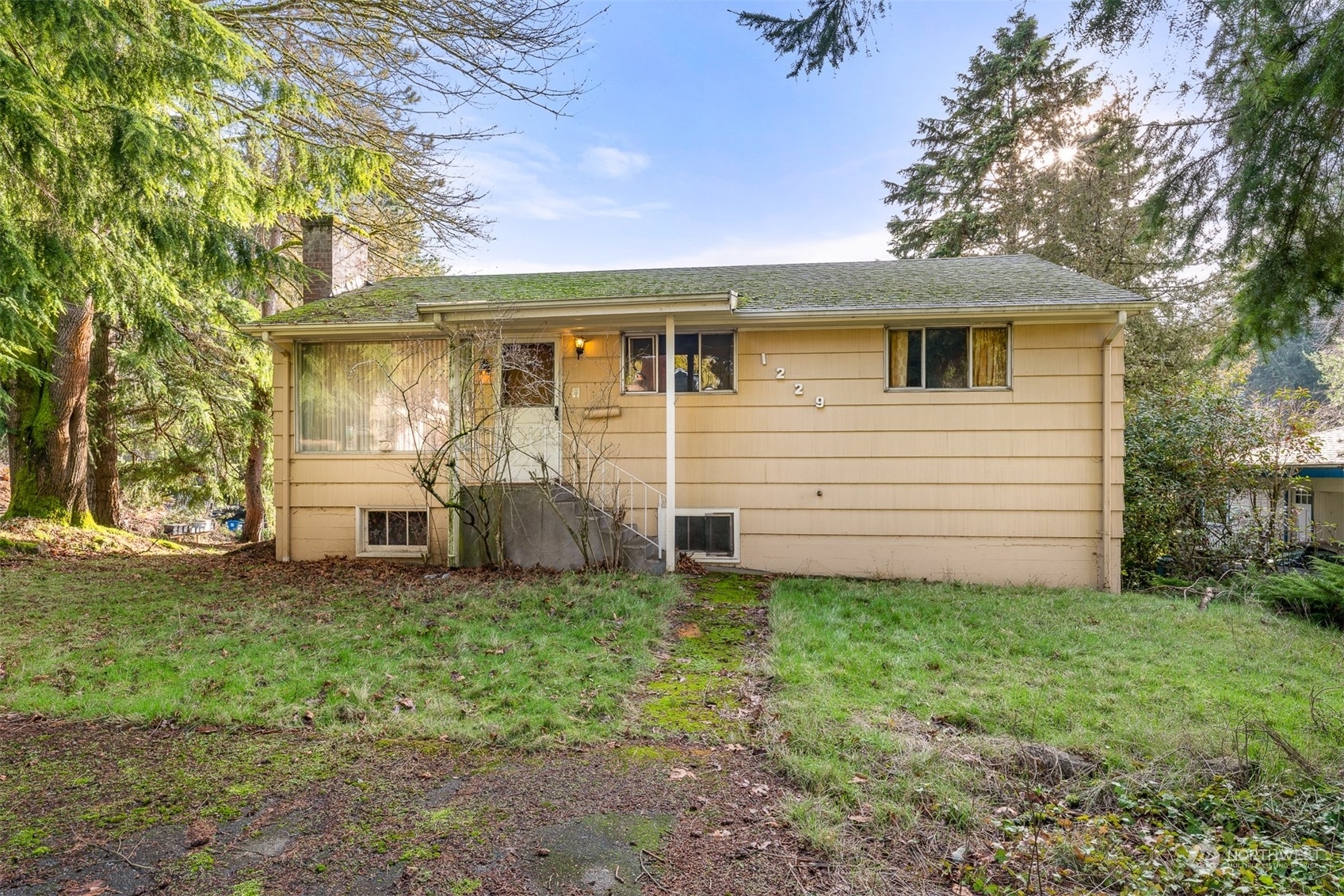 Property Photo:  1229 NE 107th Street  WA 98125 