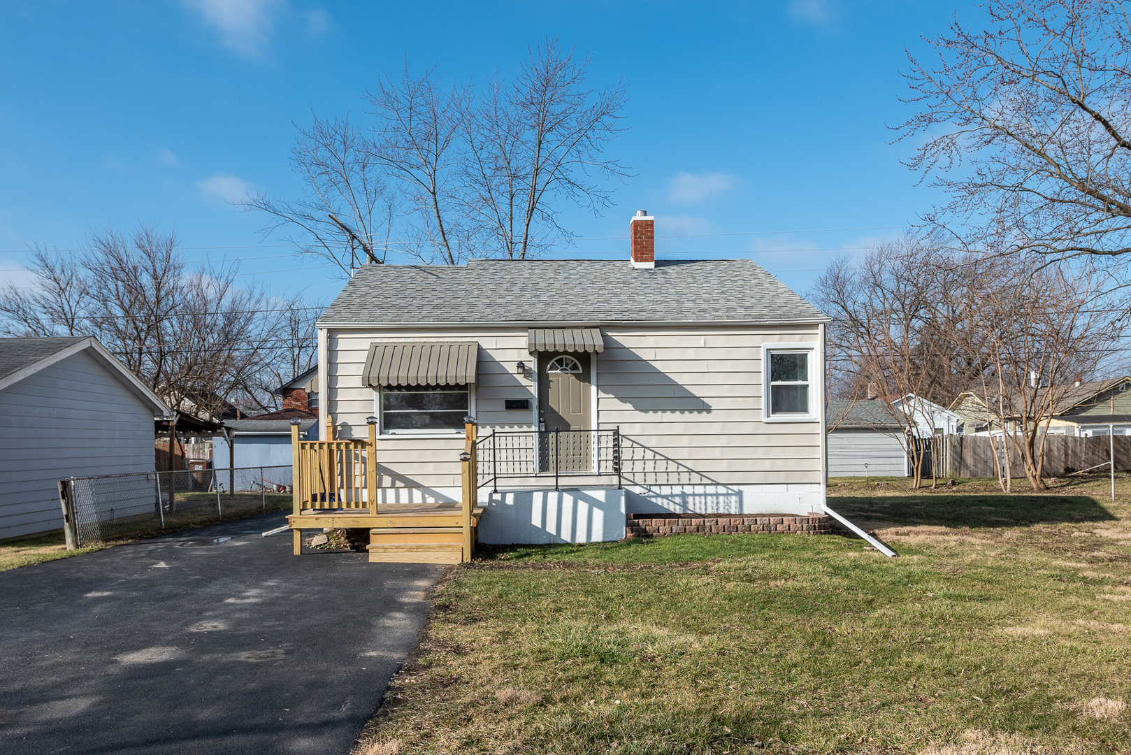 Property Photo:  313 Jessie Street  IL 60433 