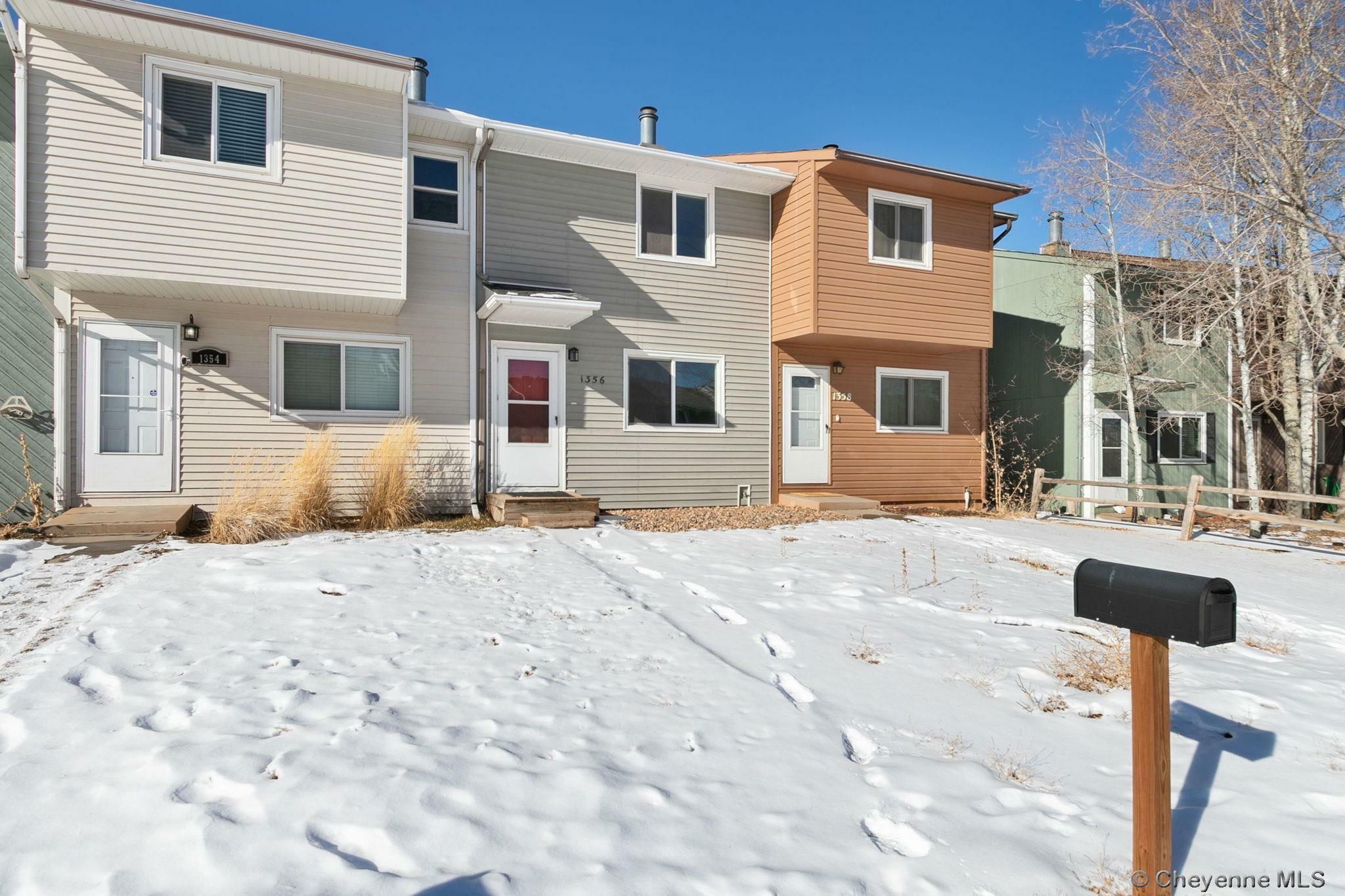 Property Photo:  1356 N 18th St  WY 82072 