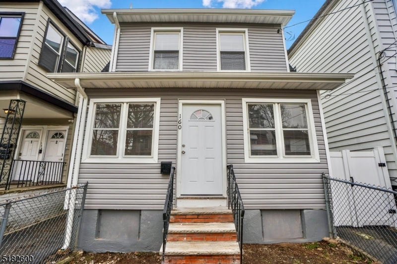 Property Photo:  160 Vermont Ave  NJ 07106 