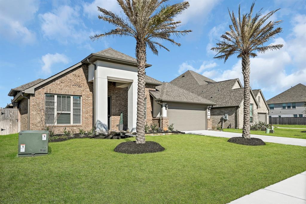 Property Photo: 2803 Broad Reach Road TX 77578