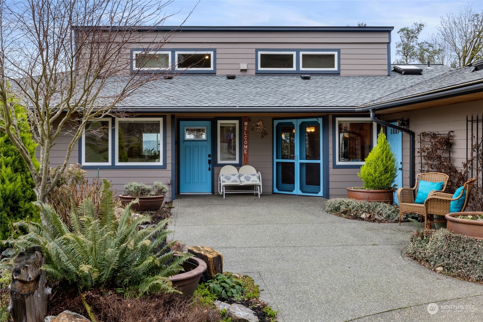 Property Photo:  1167 Island Boulevard  WA 98333 