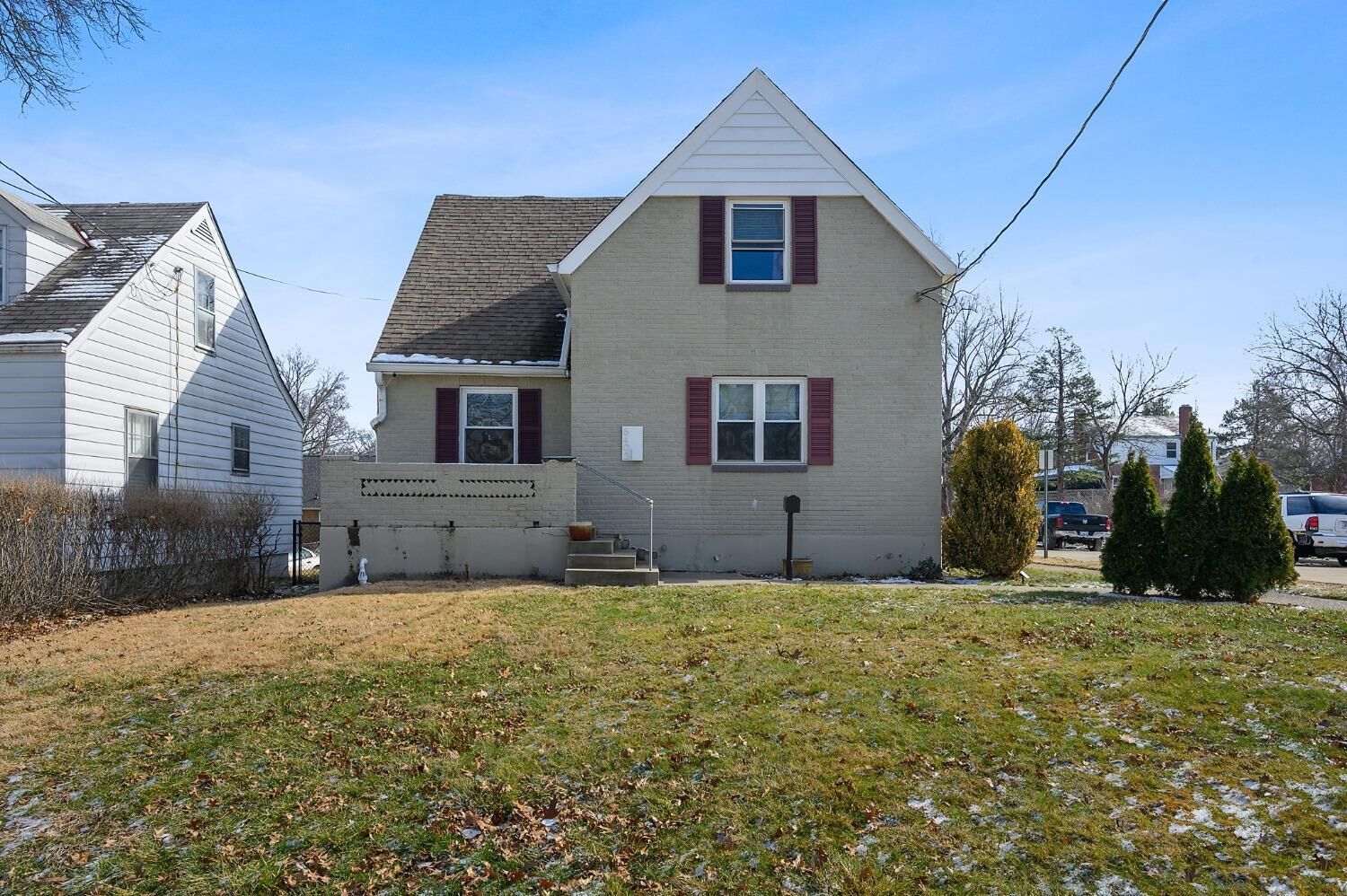 Property Photo:  6402 Elbrook Ave  OH 45237 