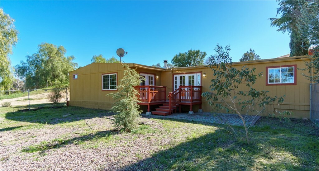 Property Photo:  33165 Enderlein Street  CA 92595 