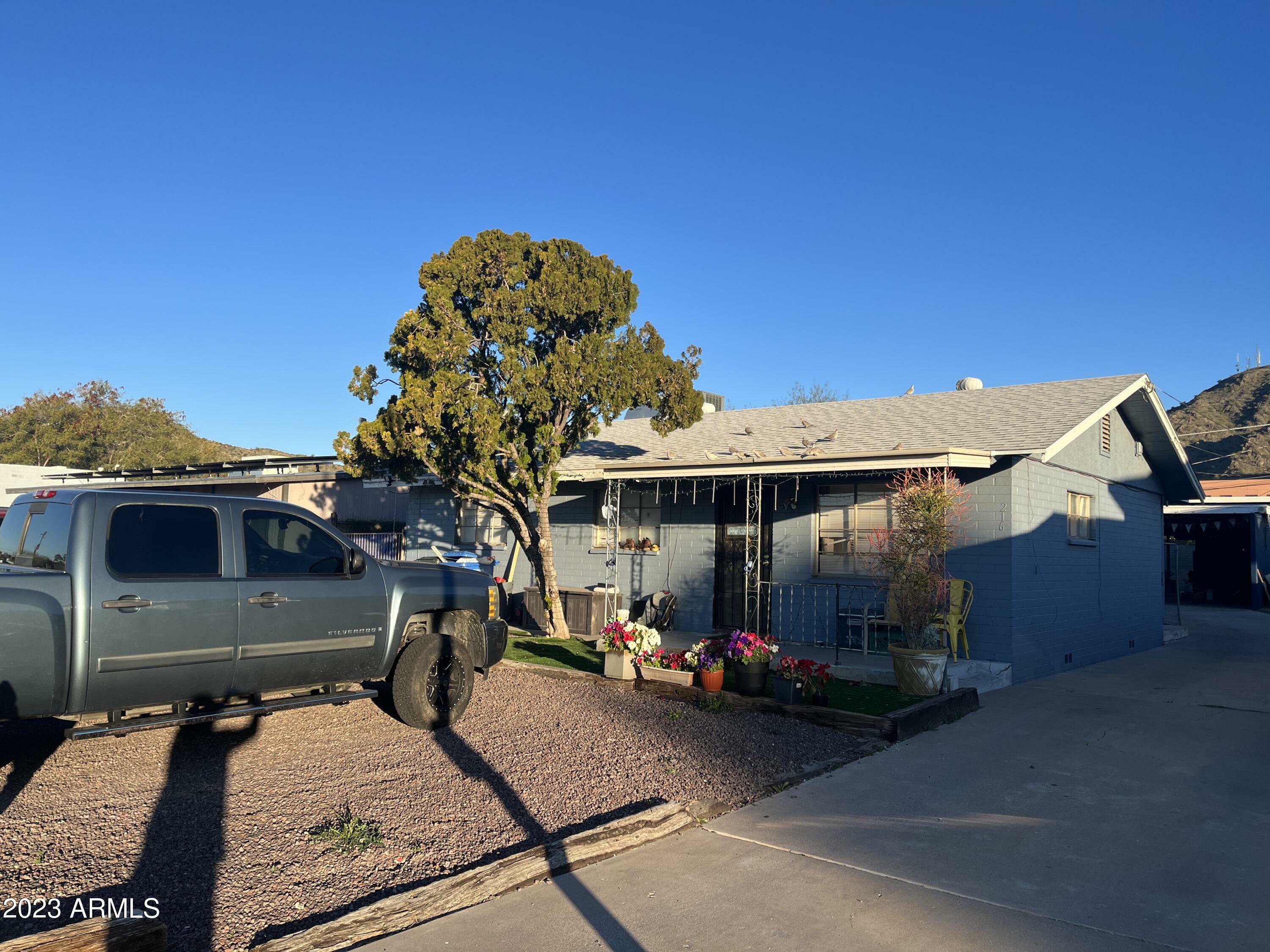 Property Photo:  216 E Carol Avenue  AZ 85020 