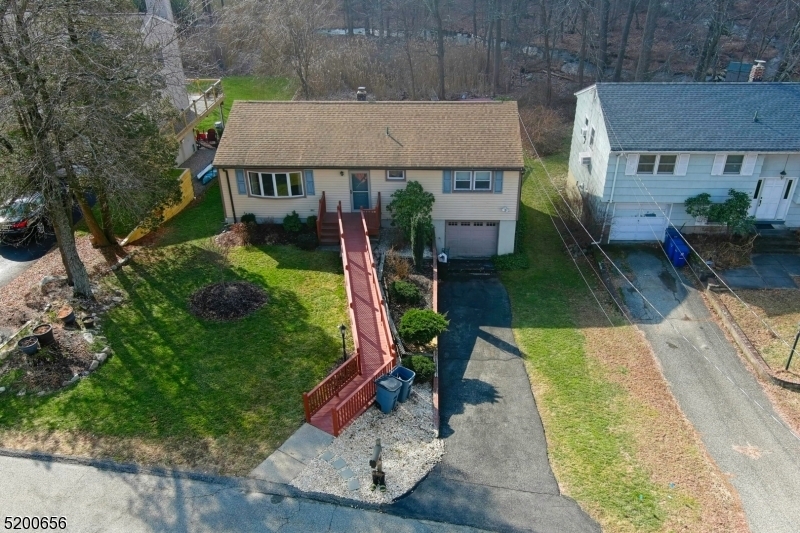 Property Photo:  16 N Brookside Dr  NJ 07866 