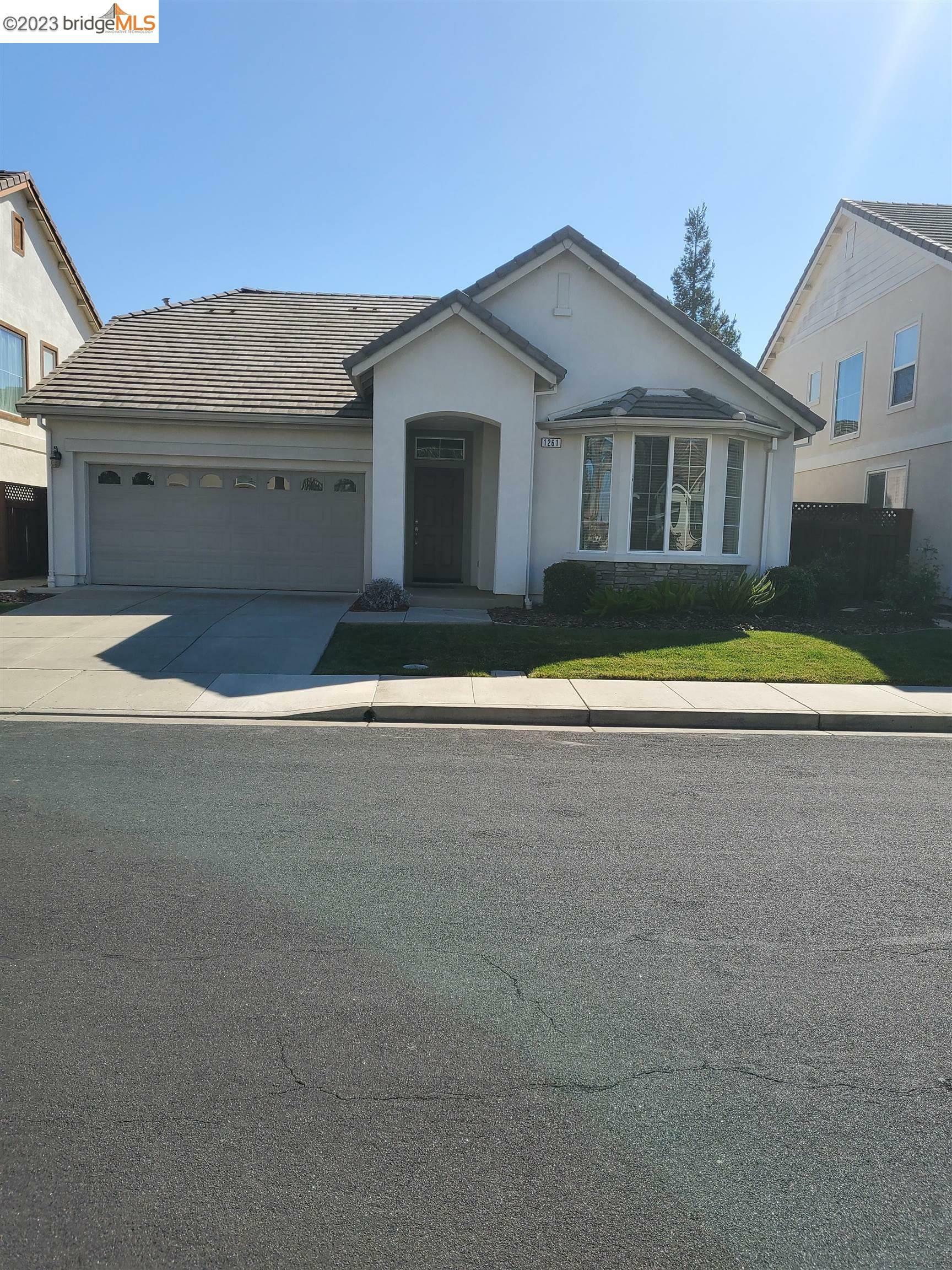 Property Photo: 1261 Picadilly Ln CA 94513