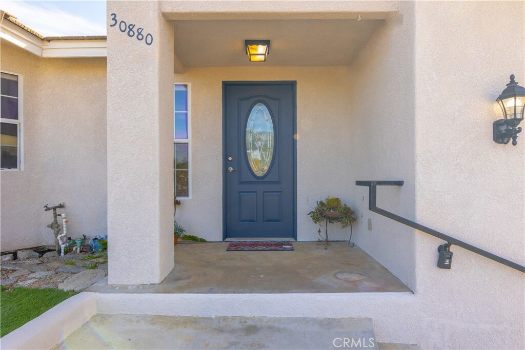 Property Photo:  30880 Emperor Drive  CA 92587 