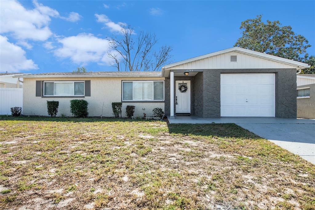 Property Photo: 6344 Tralee Avenue FL 34653
