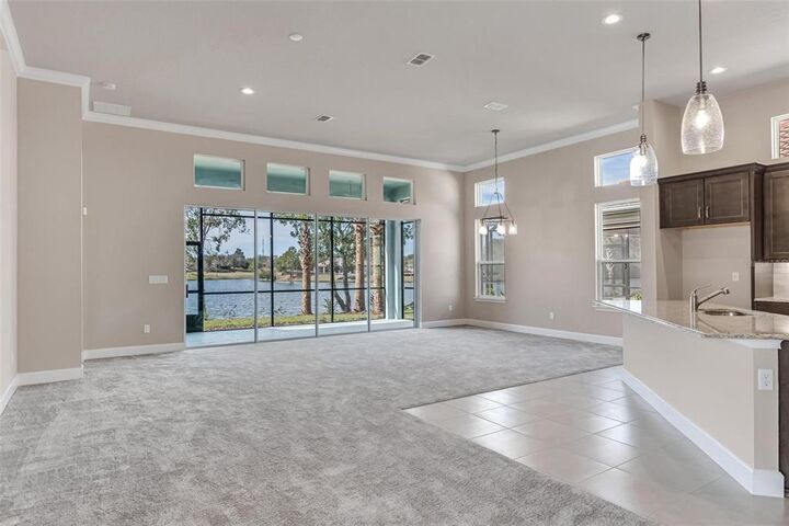 Property Photo:  661 Mahogany Run  FL 32137 