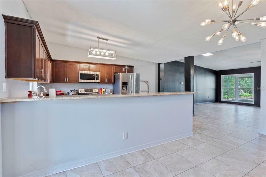 Property Photo:  3013 Dellwood Drive  FL 32806 