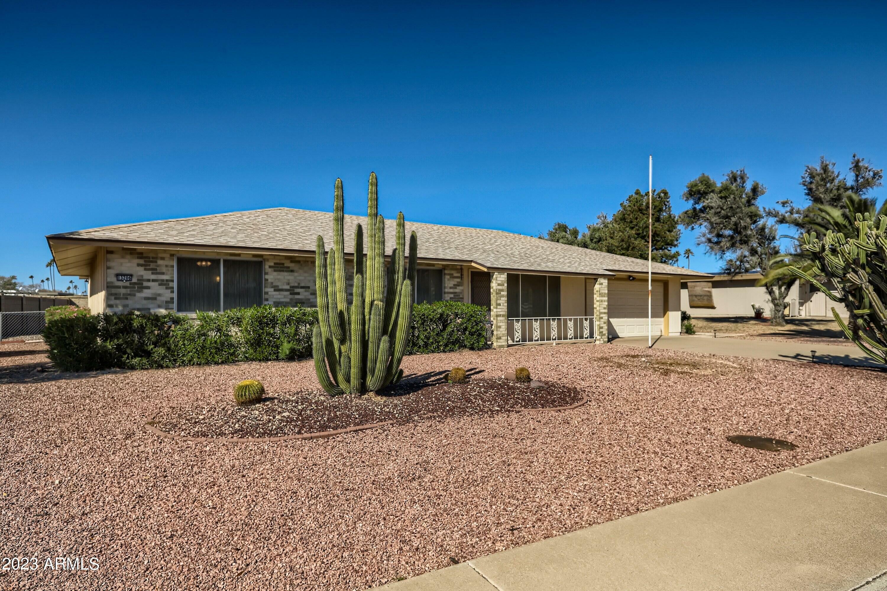 Property Photo:  13206 N Lakeforest Drive  AZ 85351 