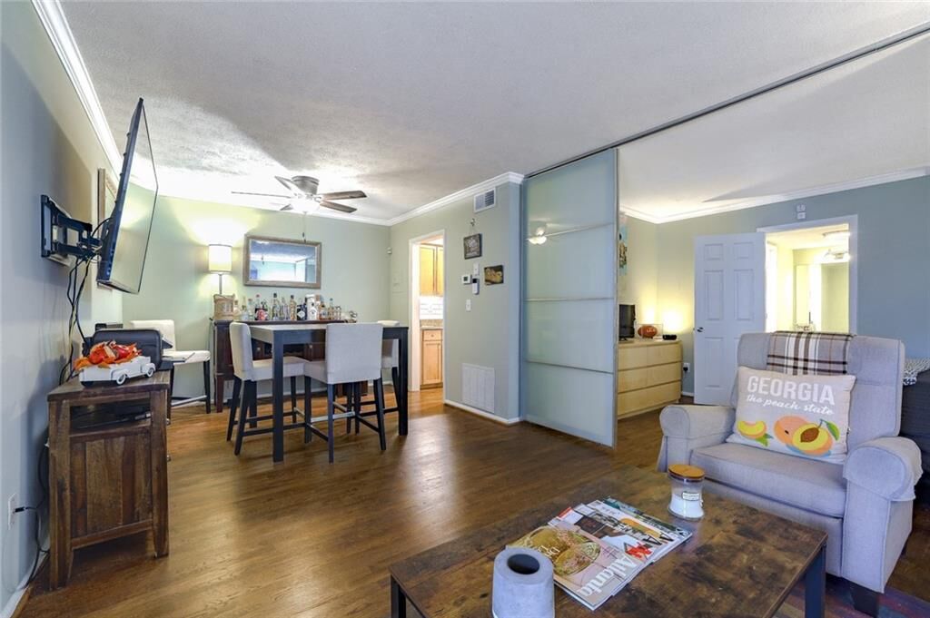 Property Photo:  1150 Collier Road NW D24  GA 30318 