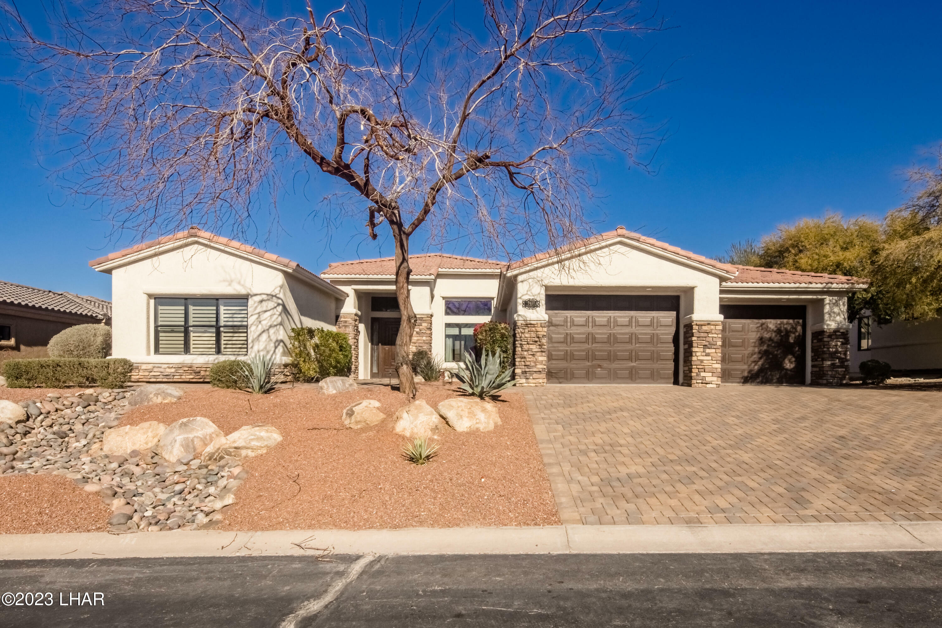 3467 N Latrobe Dr  Lake Havasu City AZ 86404 photo