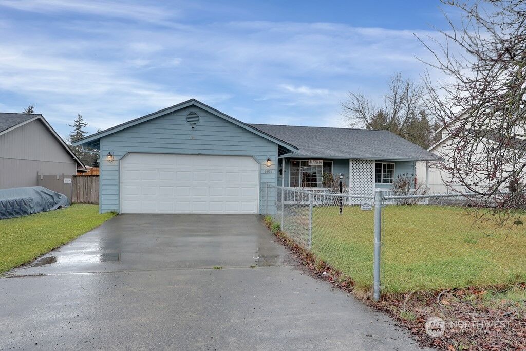 Property Photo: 1409 98th Street S WA 98444