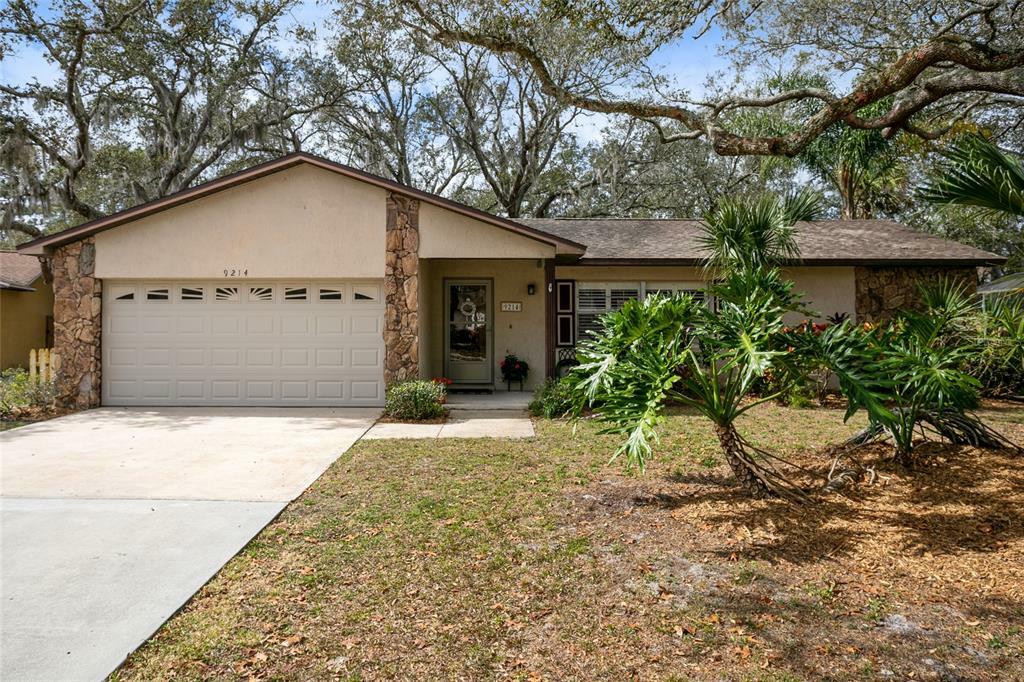 Property Photo:  9214 Fable Street  FL 32817 