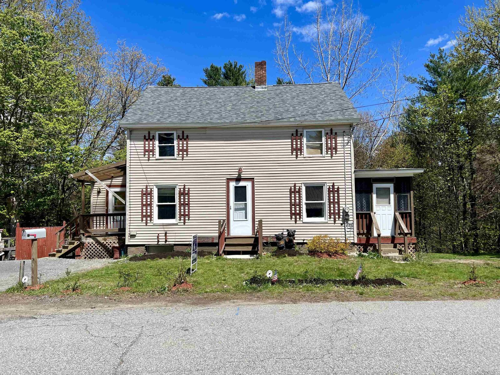 Property Photo:  17 Curtis Street  NH 03743 