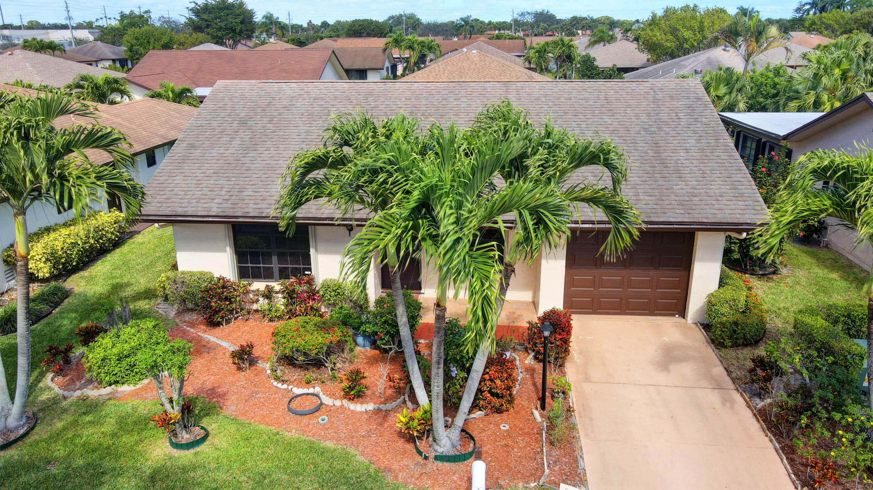 Property Photo:  6296 Red Cedar Circle  FL 33463 