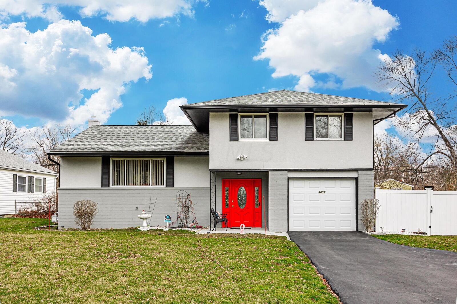 Property Photo: 3656 Noe Bixby Road OH 43232