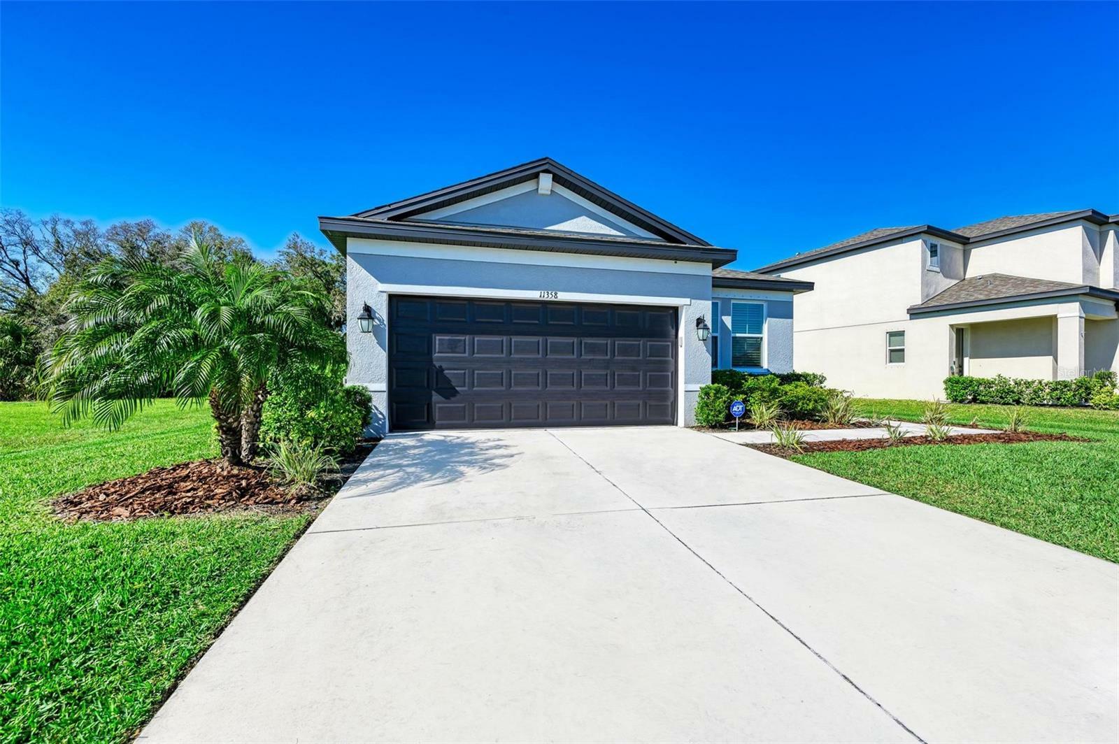 Property Photo:  11358 Daybreak Glen  FL 34219 