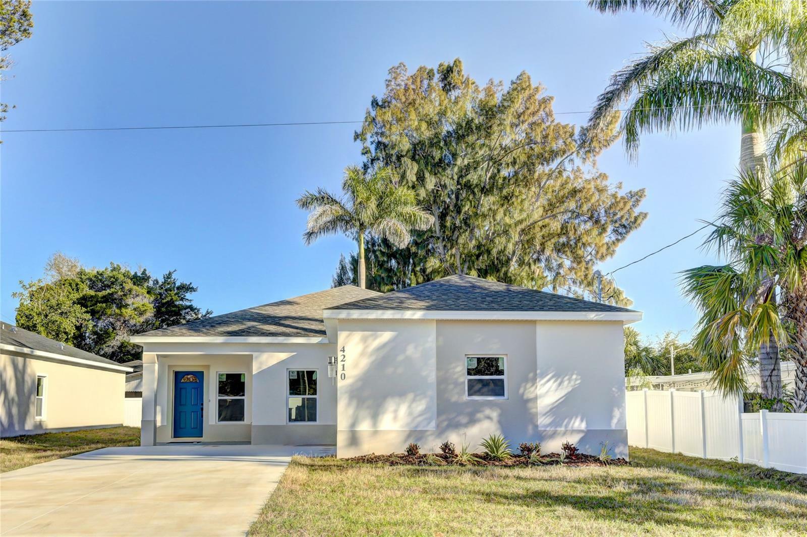 Property Photo:  4210 2nd Avenue NW  FL 34209 