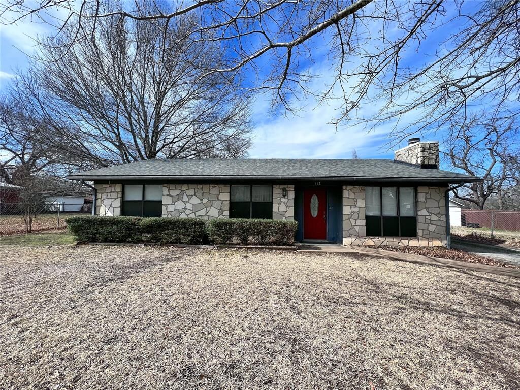 Property Photo:  112 S Branch Street  TX 75414 