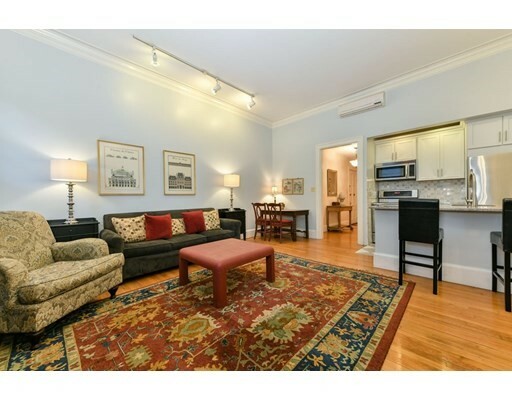 Property Photo: 86 Commonwealth Ave 3R MA 02116