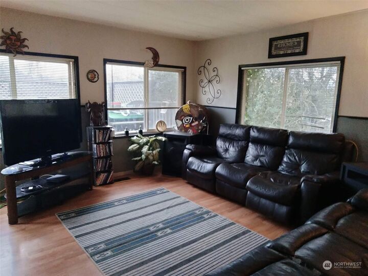 Property Photo:  3219 Bennett Drive  WA 98225 
