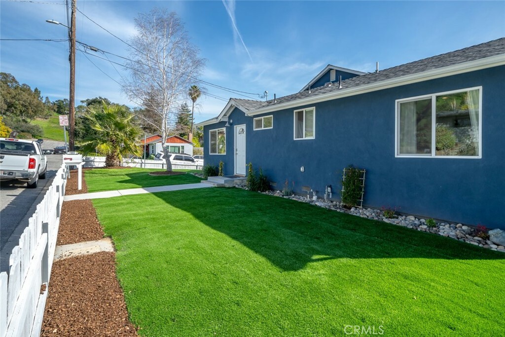 Property Photo:  1991 Hays Street  CA 93405 