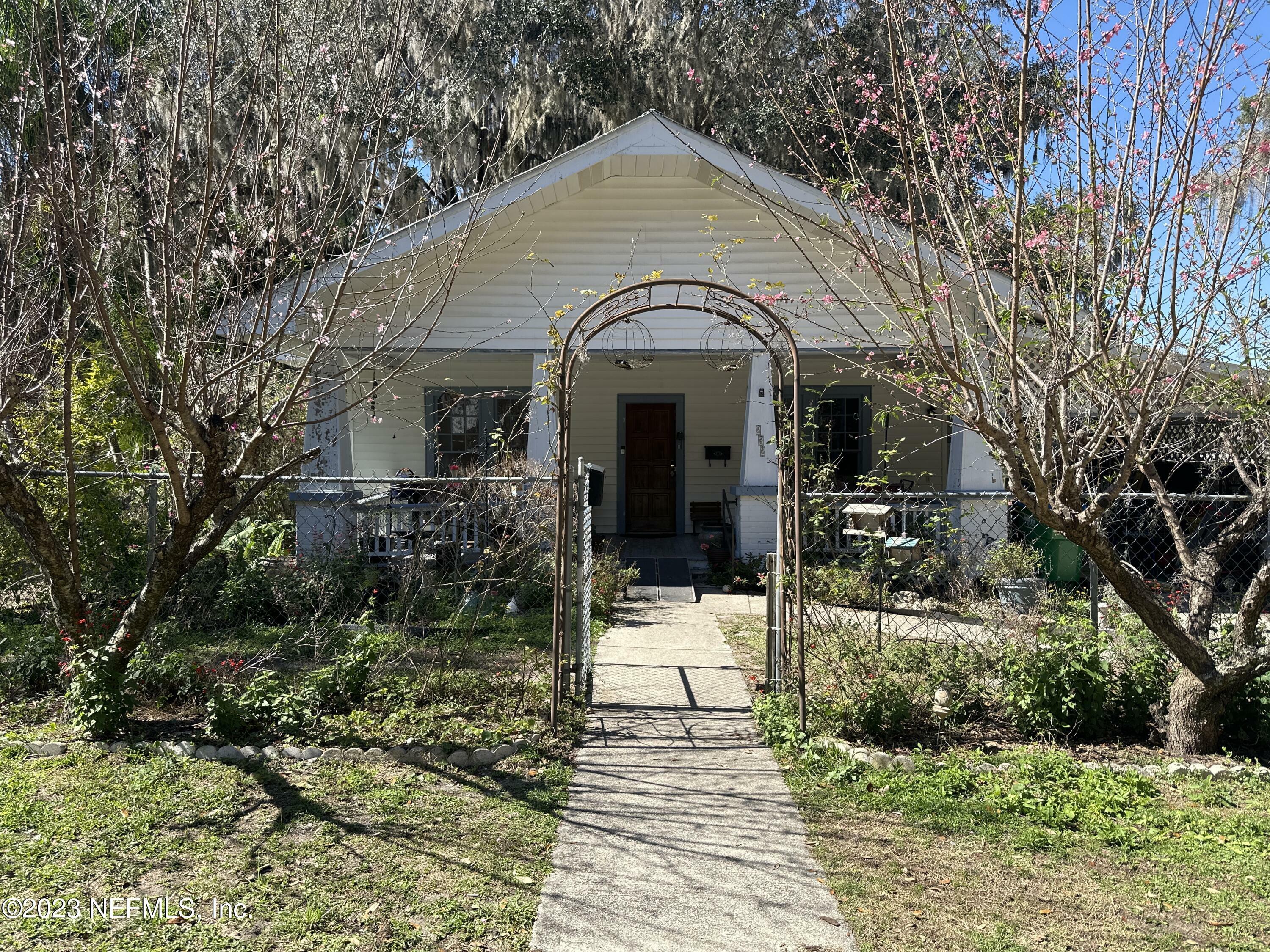 Property Photo:  232 S Main Street  FL 32112 