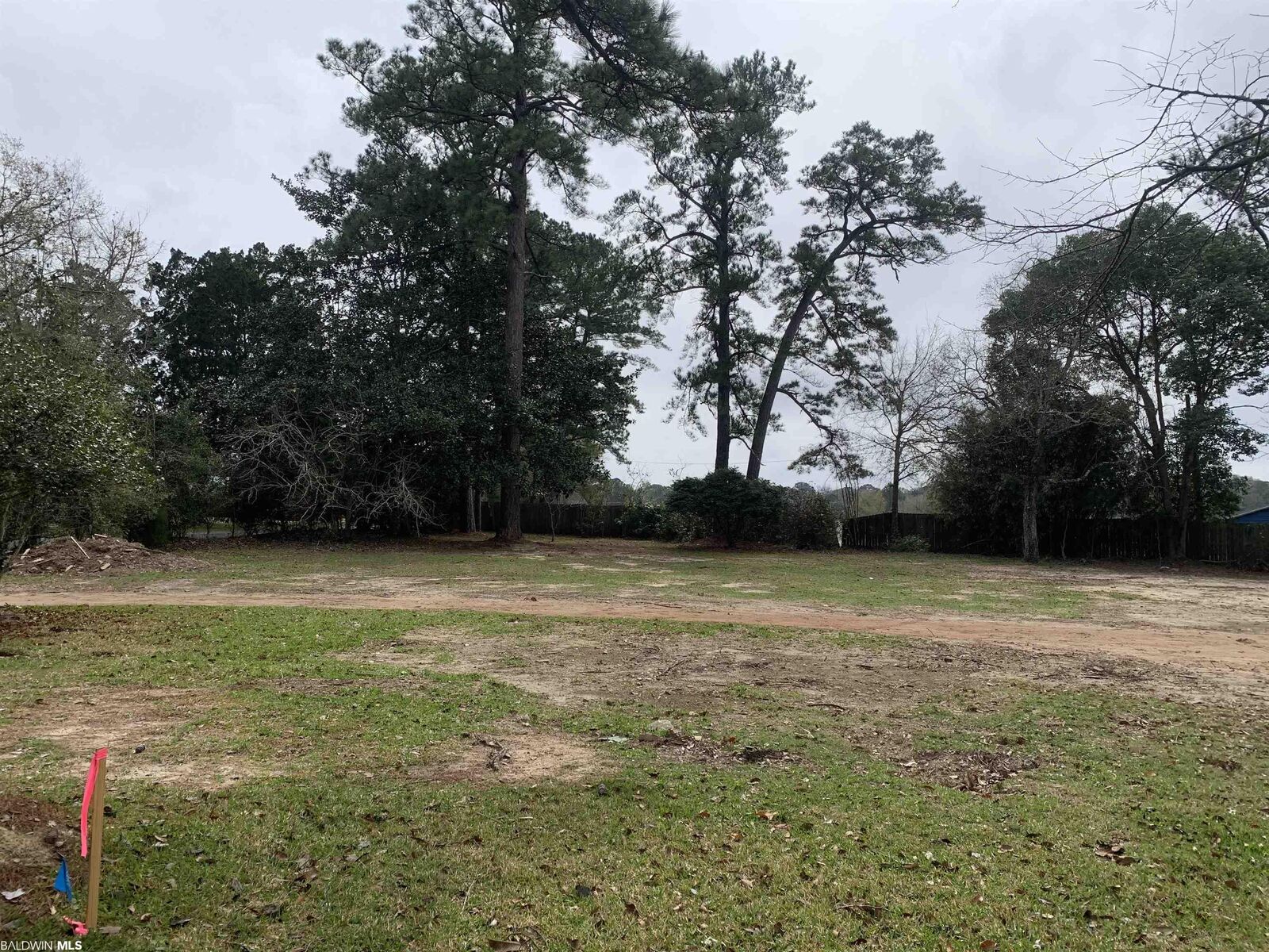 Property Photo:  418 Fairwood Boulevard  AL 36532 