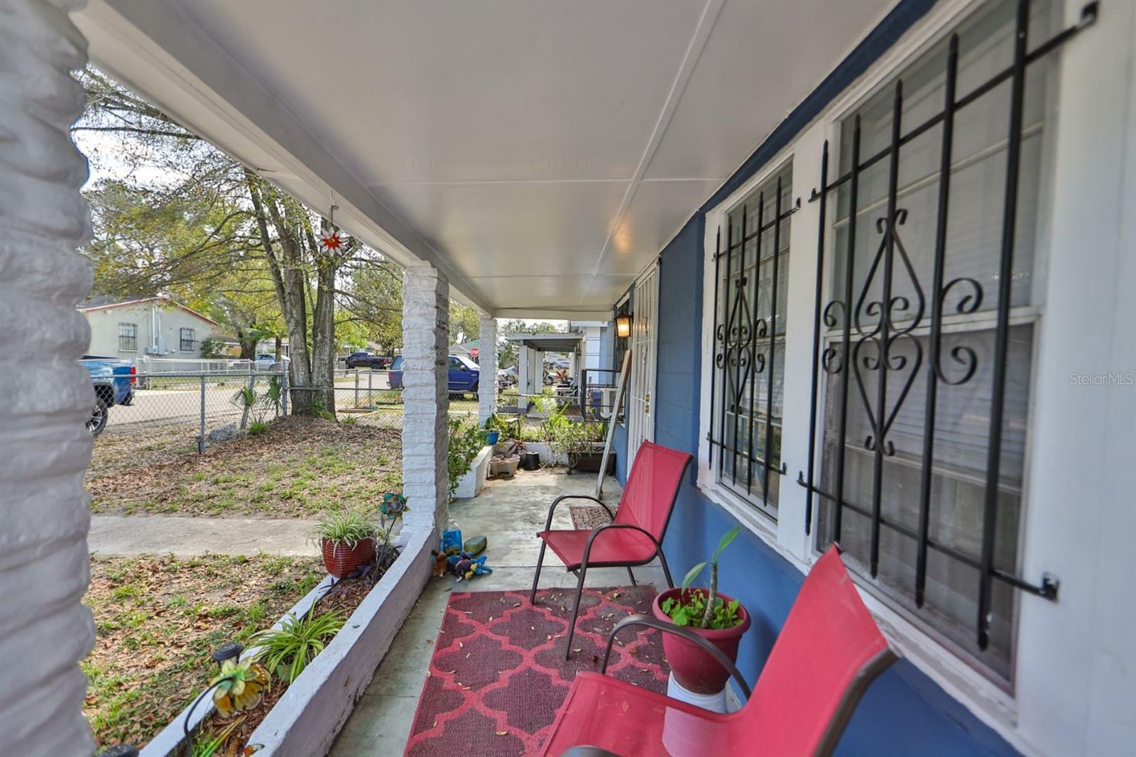 Property Photo:  4406 N Troy Street  FL 33610 