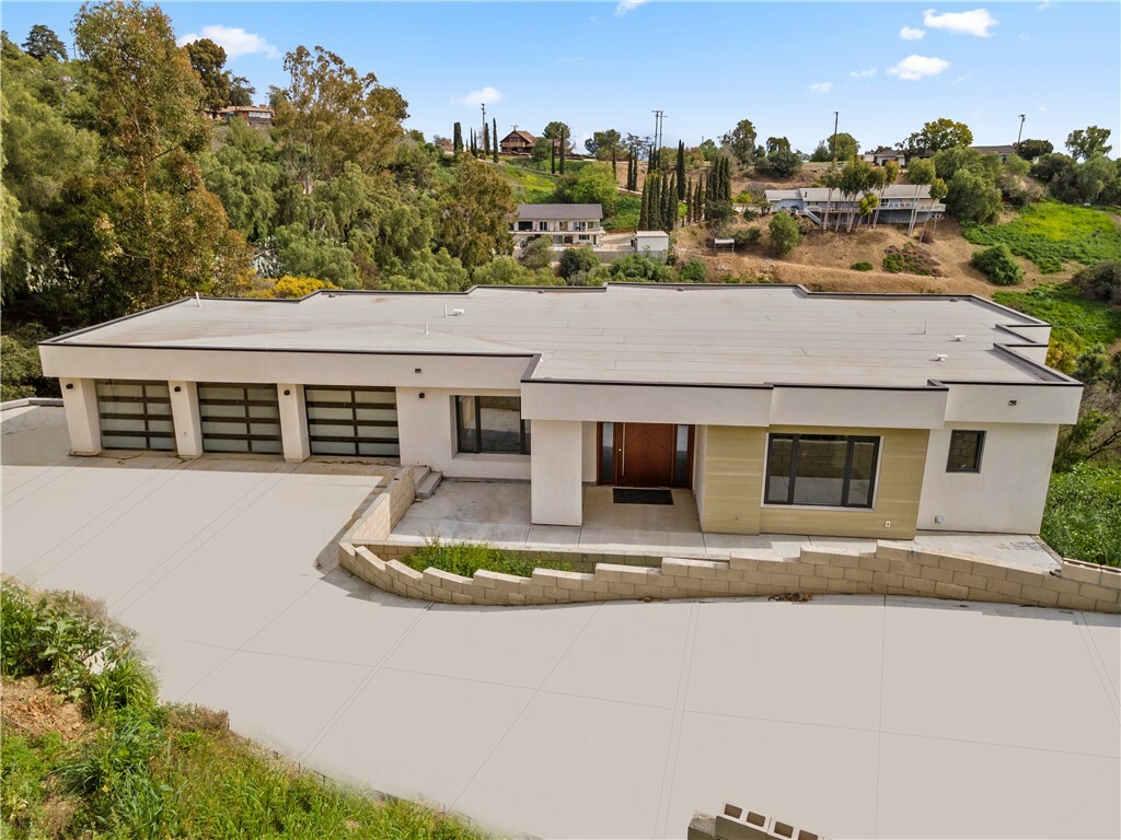 Property Photo: 730 E Avocado Crest CA 90631