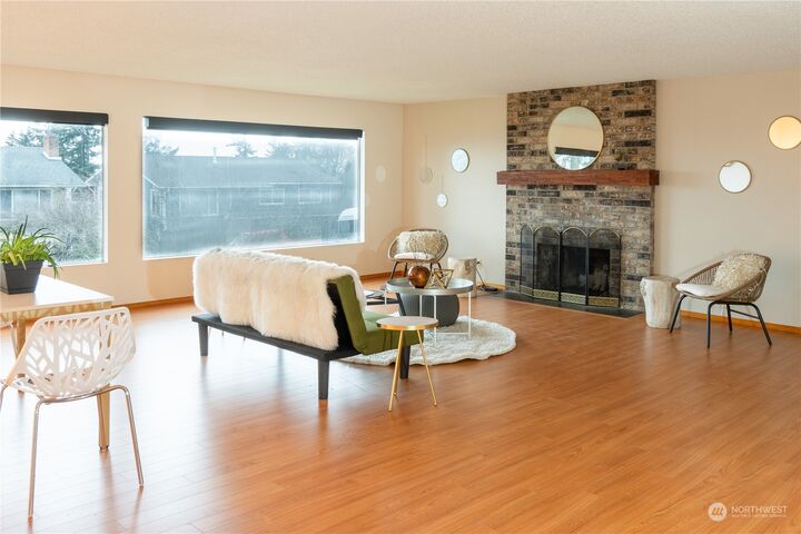 Property Photo:  2728 W Crestline Drive  WA 98226 