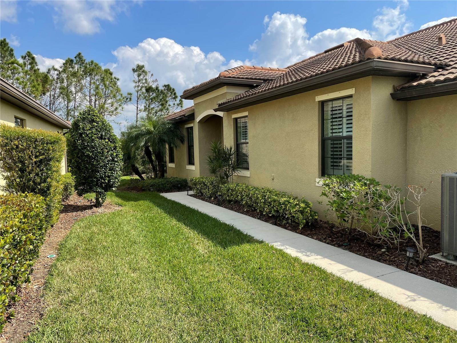 Property Photo:  2396 Daisy Drive  FL 34289 