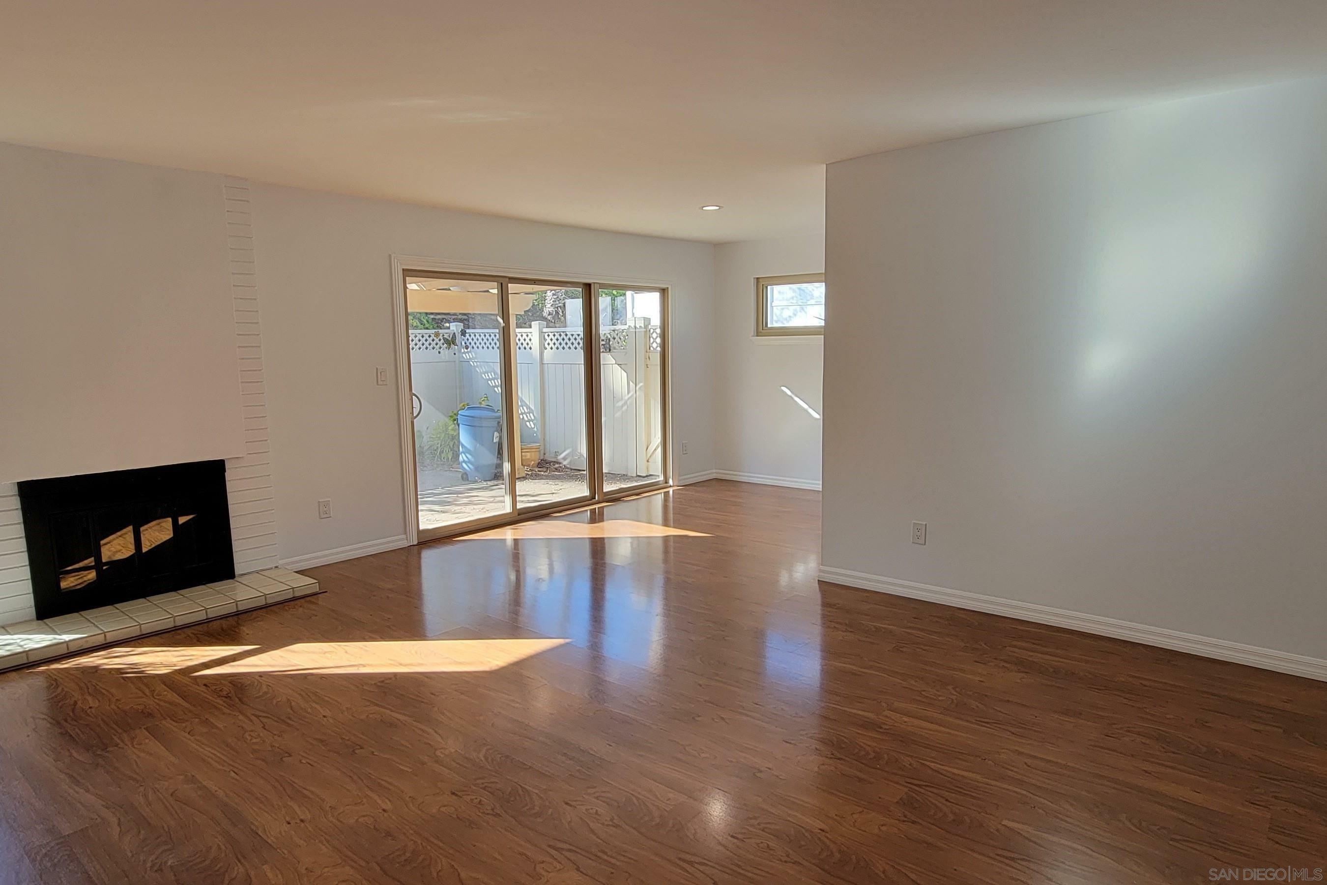 Property Photo:  5750 Erlanger St  CA 92122 