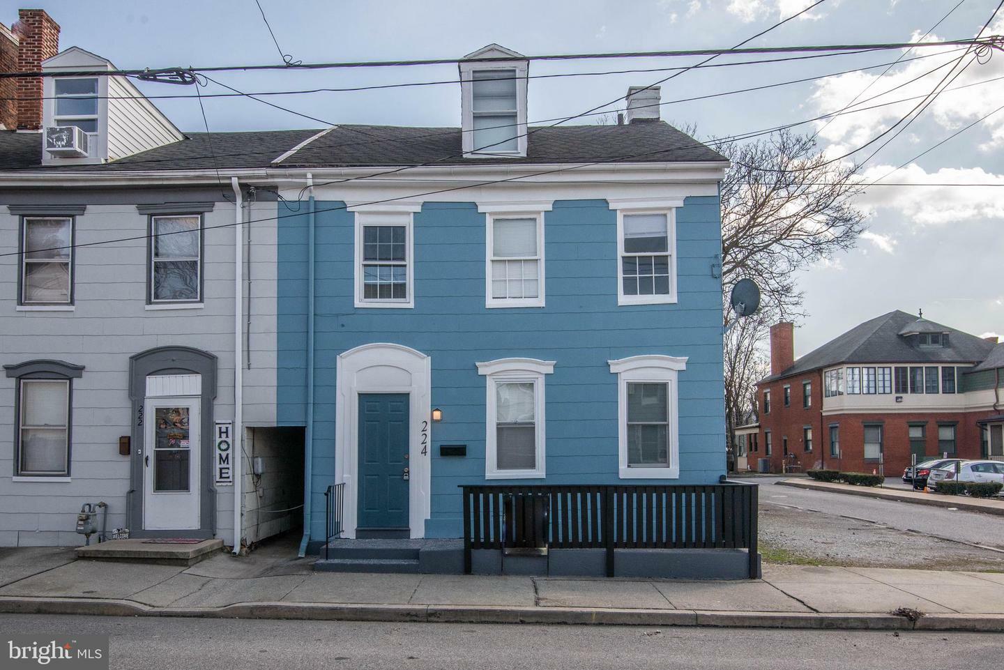 Property Photo:  224 W College Avenue  PA 17401 