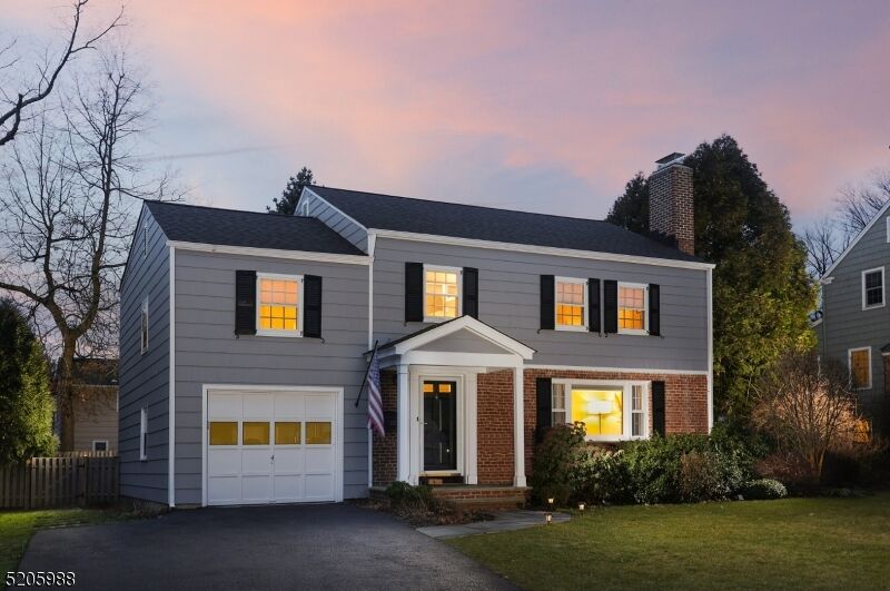 Property Photo:  222 Wells Street  NJ 07090 