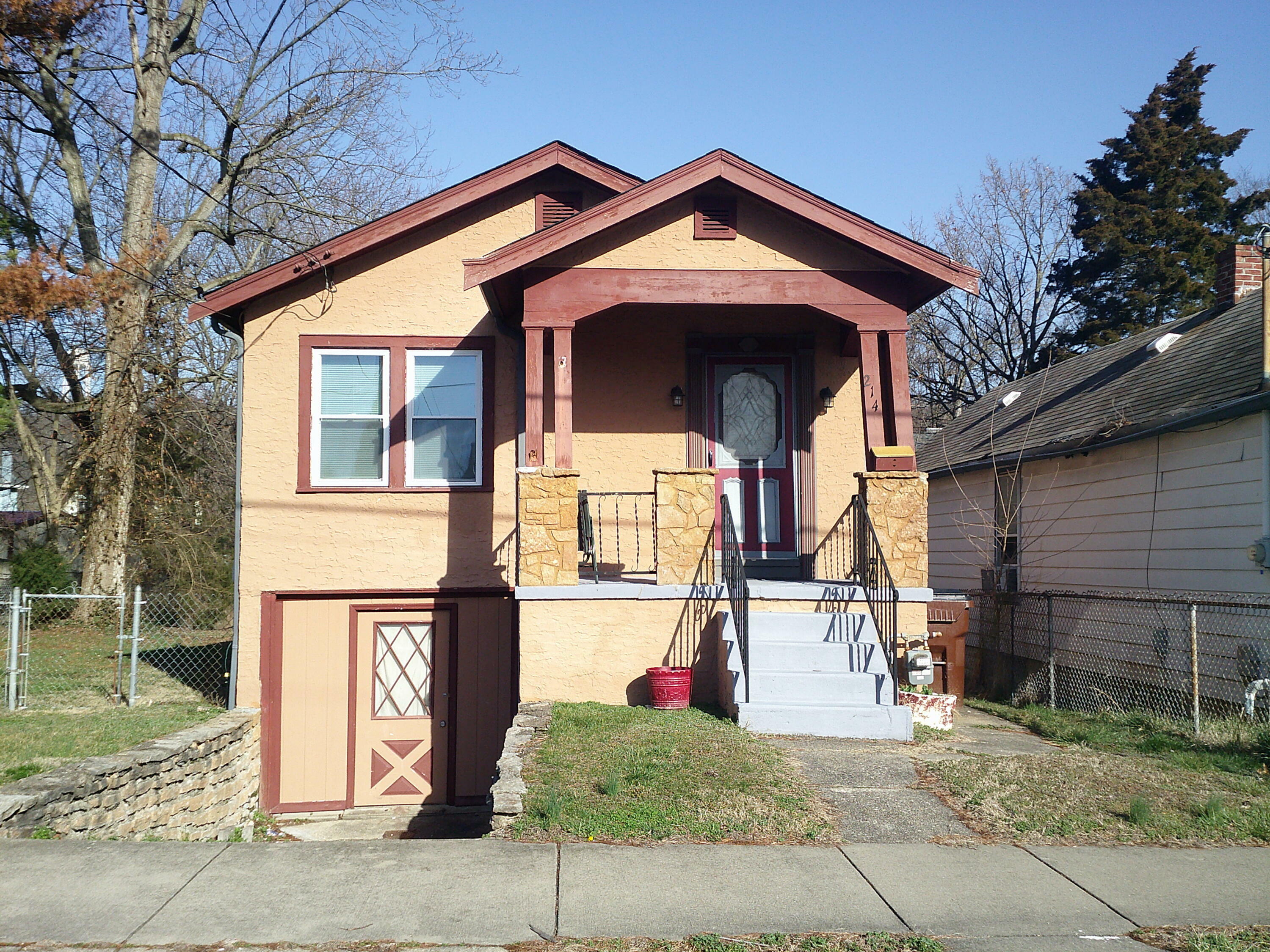 Property Photo:  214 W 32nd Street  KY 41015 