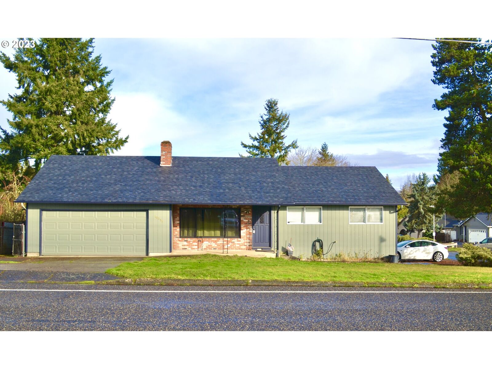 Property Photo: 10515 NW 21st Ave WA 98685