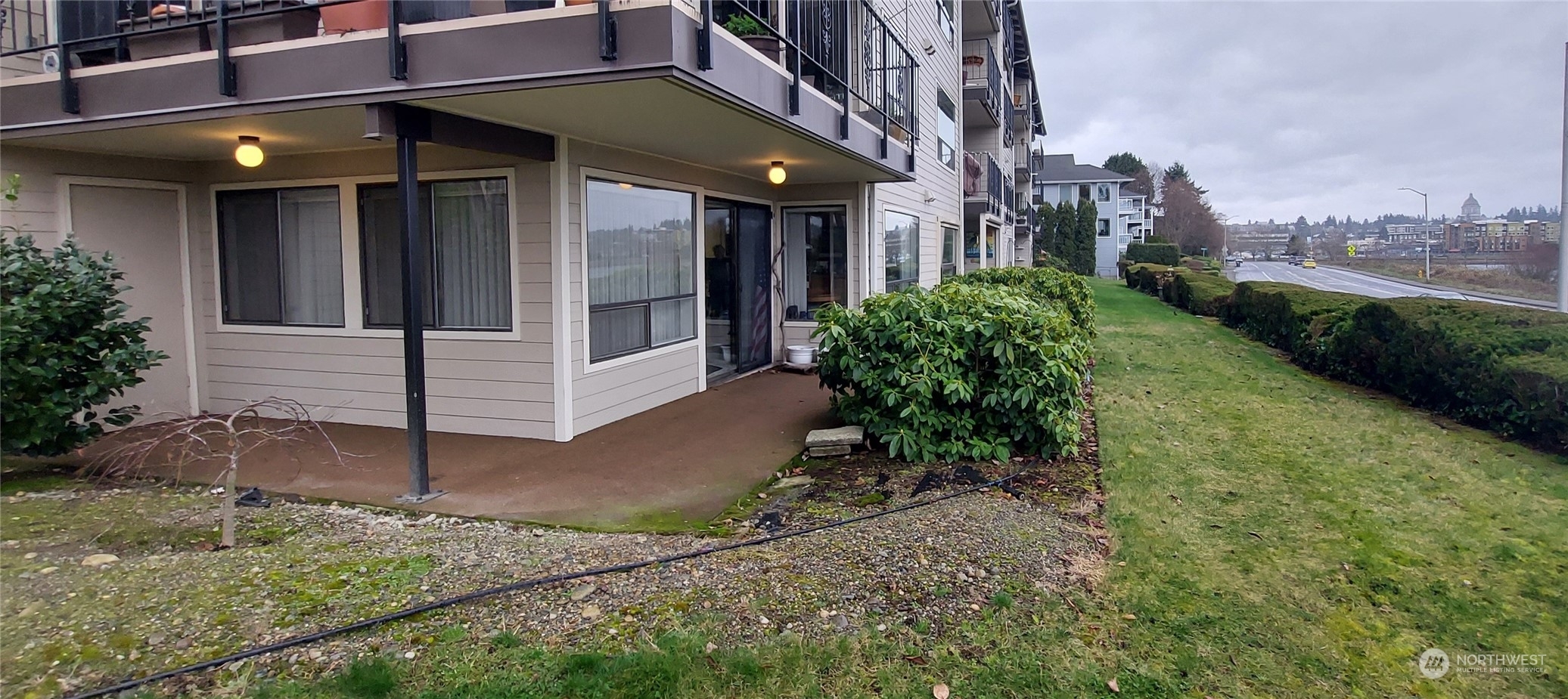 Property Photo:  900 E Bay Drive NE A106  WA 98506 