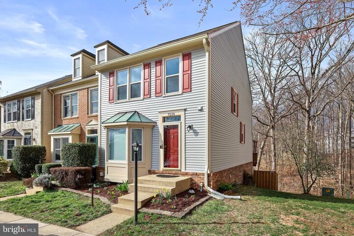 7226 Lensfield Court  Alexandria VA 22315 photo